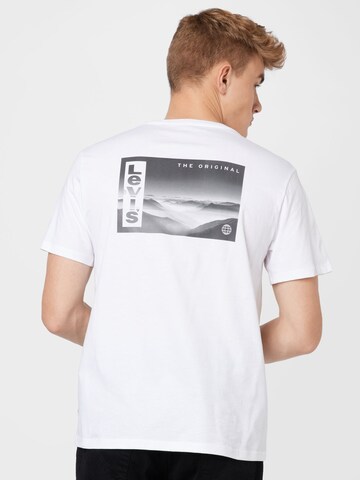 LEVI'S ® Тениска 'Graphic Crewneck Tee' в бяло