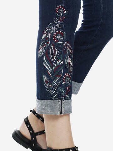 KOROSHI Slimfit Jeans i blå