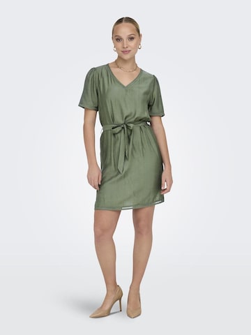 ONLY Φόρεμα 'CELINE PAULA' σε πράσινο
