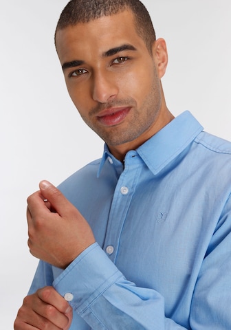 DELMAO Regular fit Button Up Shirt in Blue