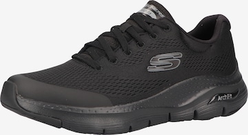 SKECHERS Rövid szárú sportcipők - fekete: elől