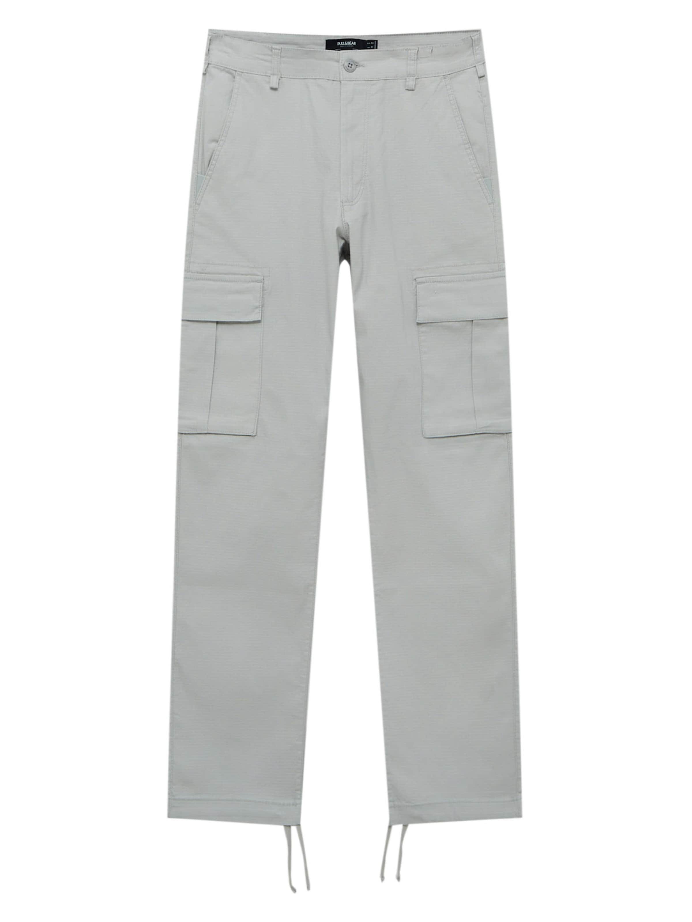 Pull&Bear Regular Cargo trousers in Grey: front