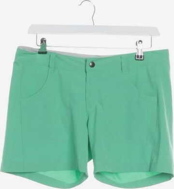 PATAGONIA Shorts in XS in Green: front