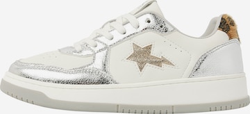 BRITISH KNIGHTS - Zapatillas deportivas bajas 'ALLURE' en blanco: frente