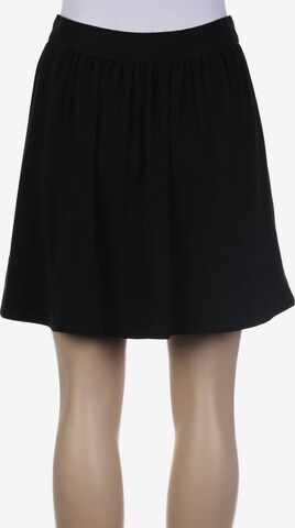 Tara Jarmon Skirt in S in Black