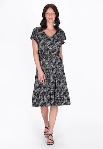 Usha - Vestido em preto