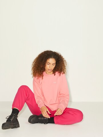 JJXX Tapered Trousers 'Alberte' in Pink