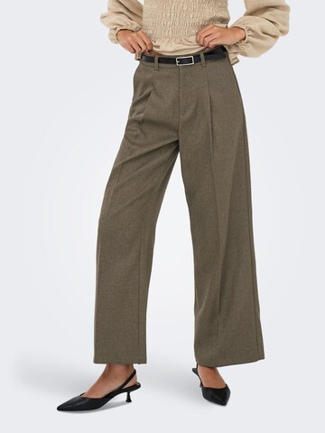 JDY Regular Pants in Brown: front