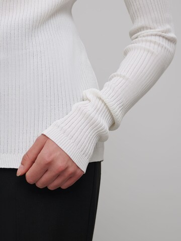 Pull-over 'Juna' RÆRE by Lorena Rae en blanc