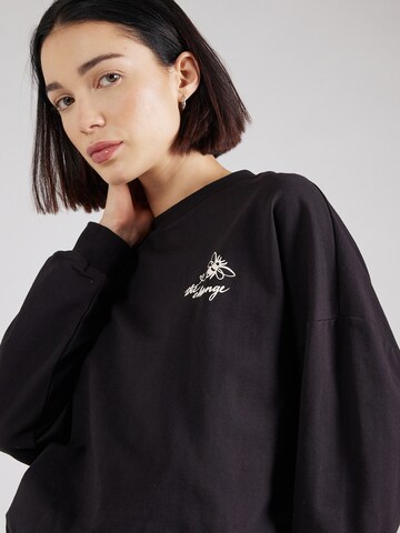 Ragwear Sweatshirt 'LOLLITA' in Schwarz