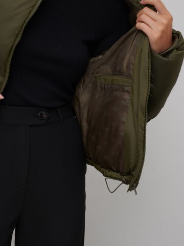 RÆRE by Lorena Rae Between-season jacket 'Coven' in Green