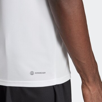 T-Shirt fonctionnel 'Train Essentials 3-Stripes ' ADIDAS PERFORMANCE en blanc