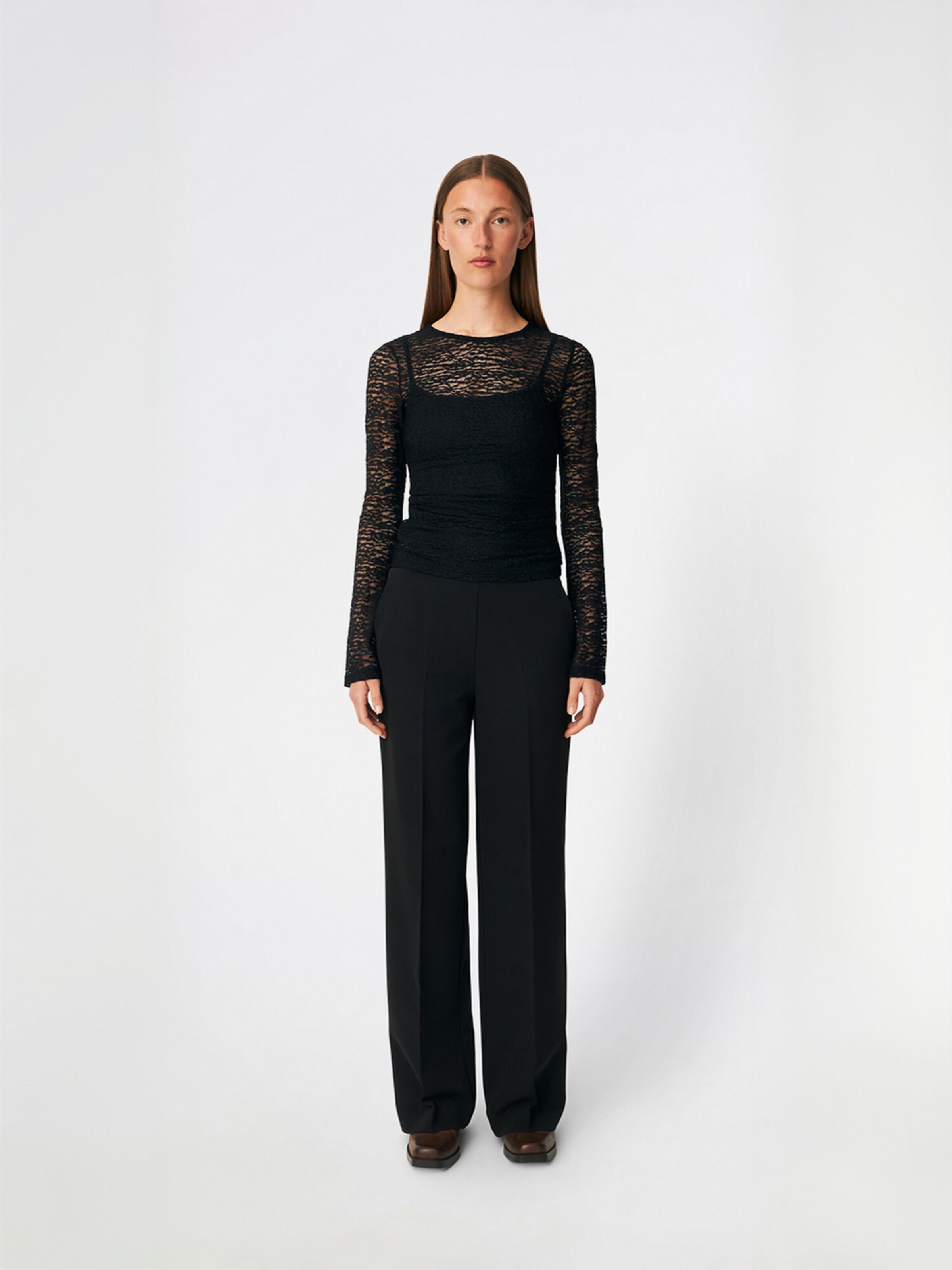 modström Shirt ' Dianamd ' in Schwarz: Vorderseite