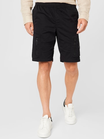 Calvin Klein Jeans Regular Cargo Pants in Black: front