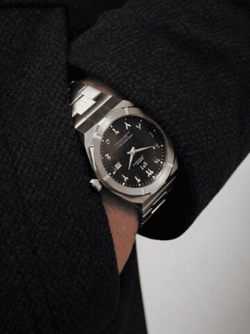 S&T Design Analog Watch 'TIME SPACE ARABIC' in Silver