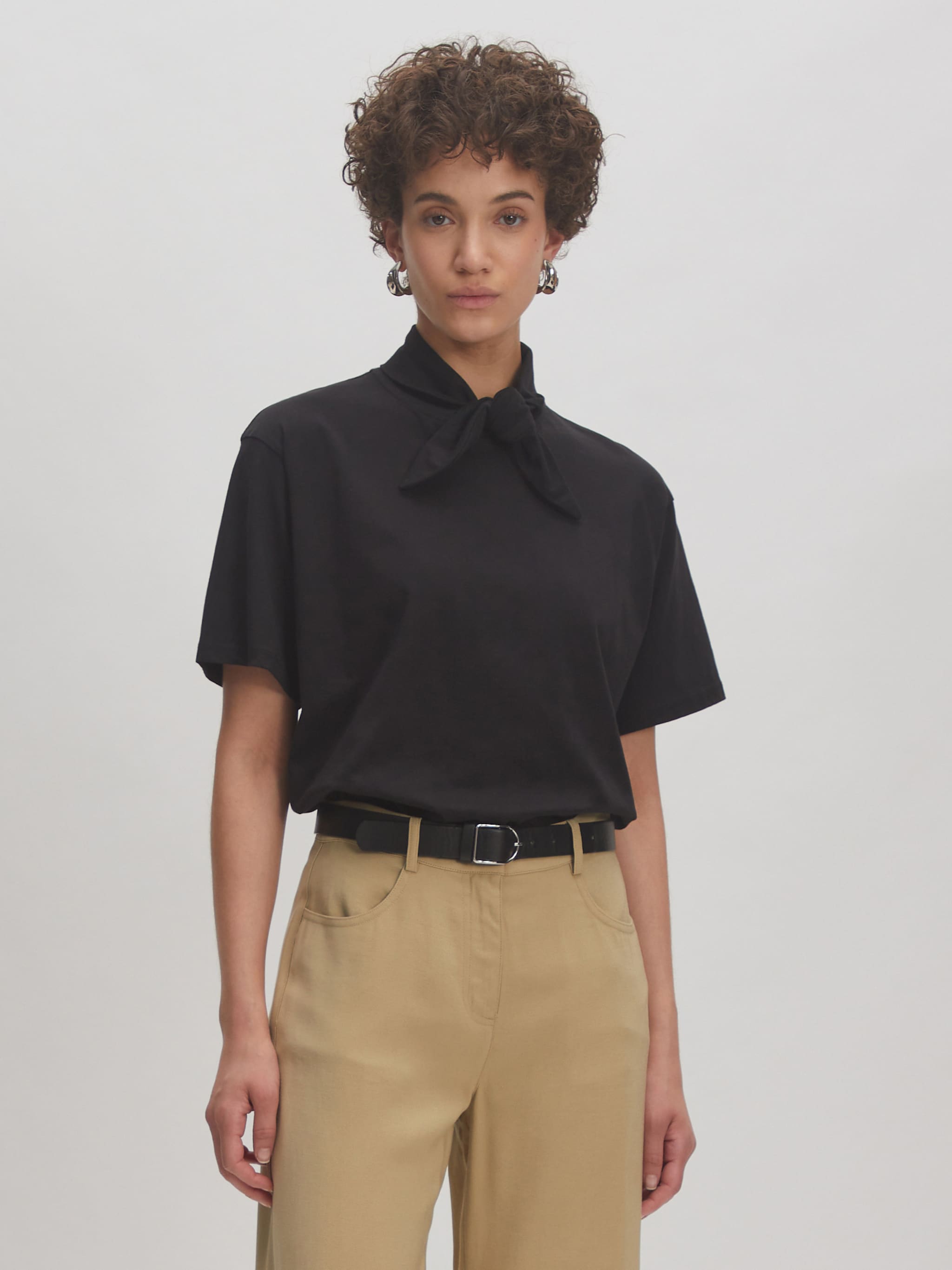 EDITED Produkte Shirt 'Alizee' schwarz