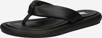 STEVE MADDEN T-Bar Sandals 'Gramercy' in Black: front