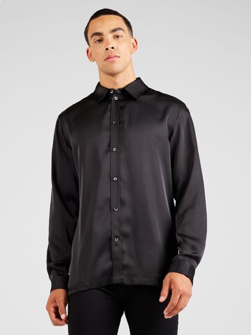 Han Kjøbenhavn Regular fit Button Up Shirt in Black: front