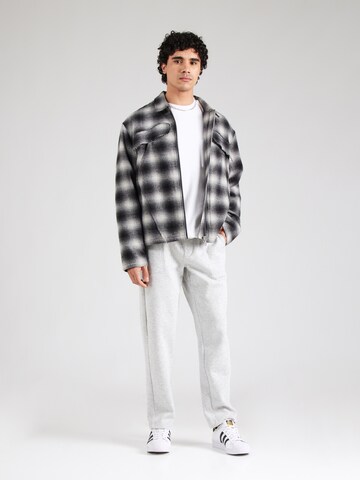 Loosefit Pantalon 'ONSConnor' Only & Sons en gris