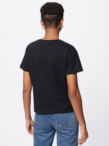 Superdry T-Shirt 'Classic' in Schwarz