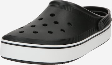 Clogs di Crocs in nero: frontale