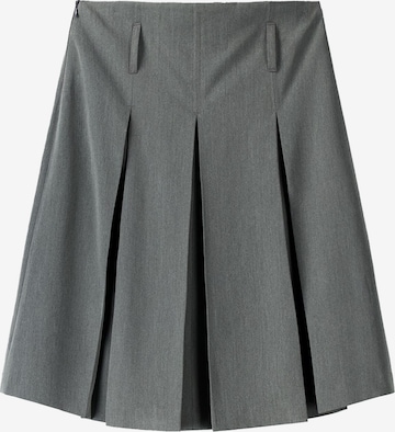 Bershka Skirt in Grey: front