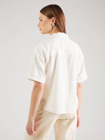Camicia da donna 'FALAKKA' di b.young in bianco
