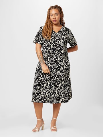 Robe 'Fyrla' ONLY Carmakoma en noir : devant