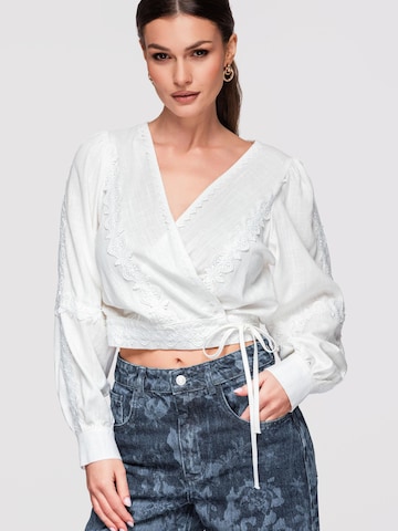 Camicia da donna di Ombre in bianco: frontale