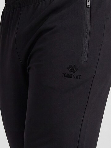 Tommy Life - Regular Calças em preto