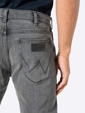 regular Jeans 'Greensboro' di WRANGLER in grigio