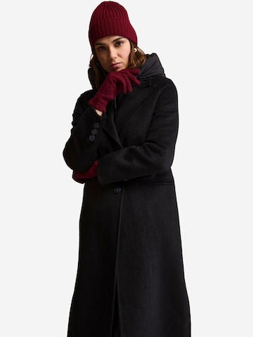 Il Lanificio Full Finger Gloves in Red: front