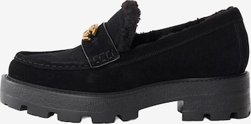 juoda GUESS Loaferai 'Yanikay': priekis