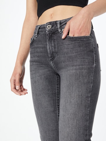 Evazați Jeans 'Blush' de la ONLY pe negru