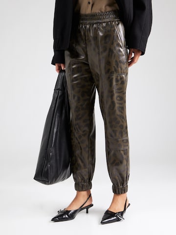 Tapered Pantaloni di Marc Cain in verde: frontale