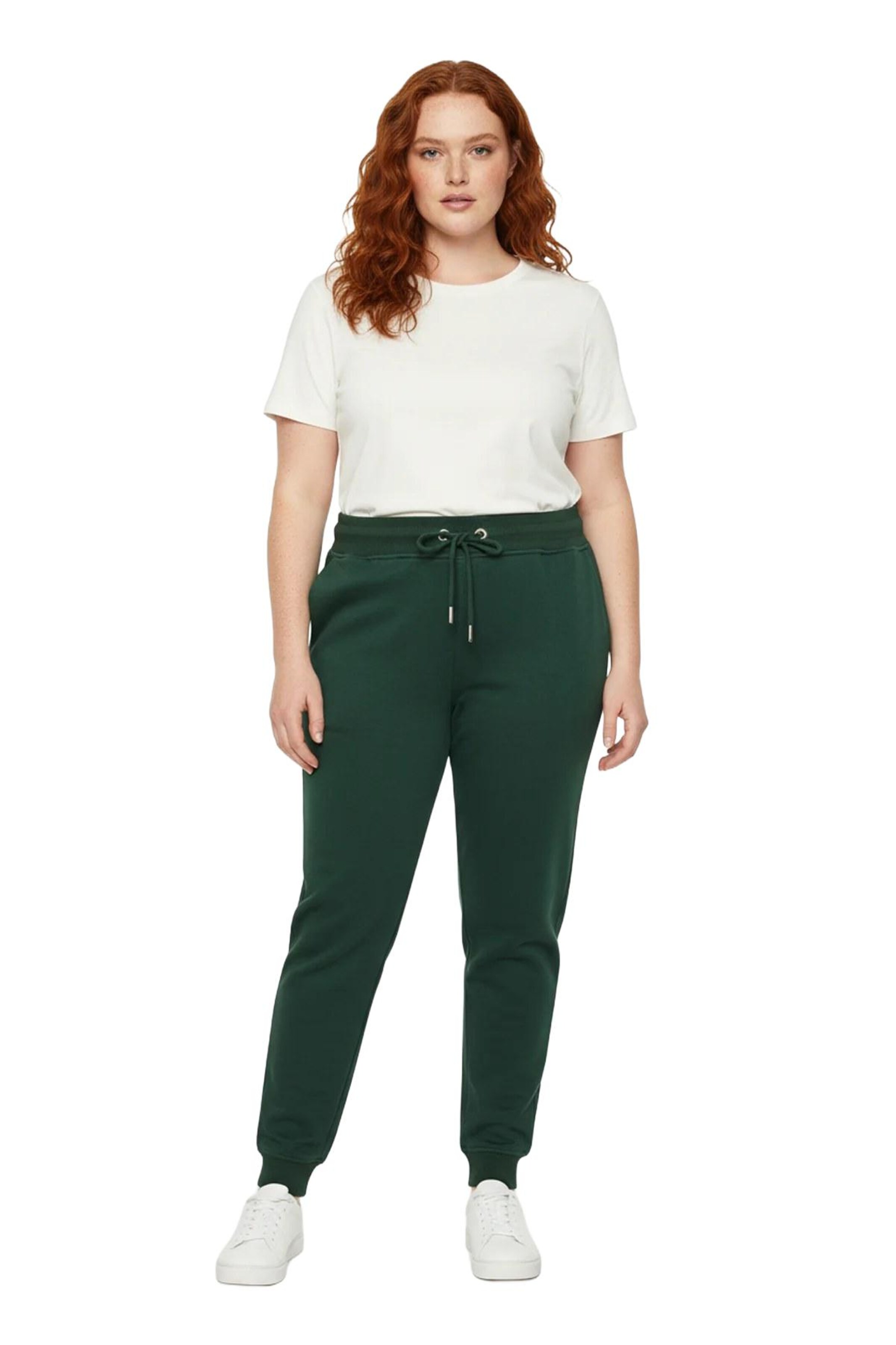 Shape Of You Regular Hose in Grün