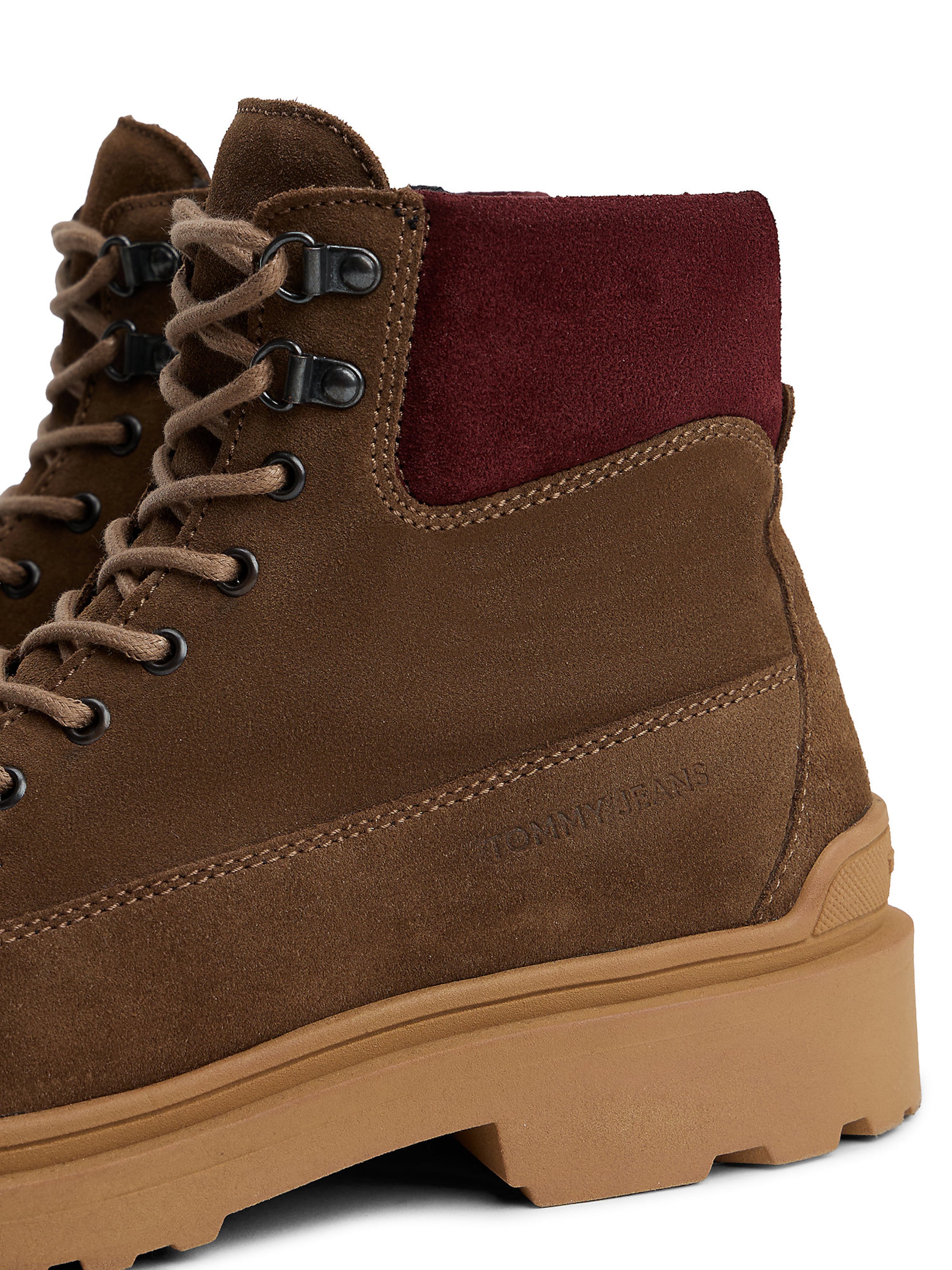 Tommy Jeans Snørestøvler i brun