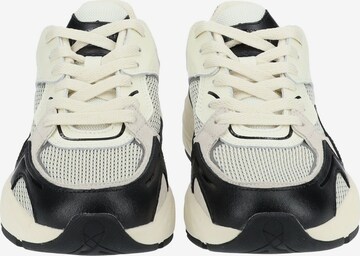 Baskets basses GANT en blanc