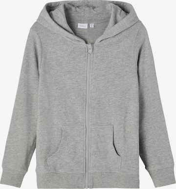 NAME IT - Sudadera con cremallera en gris: frente