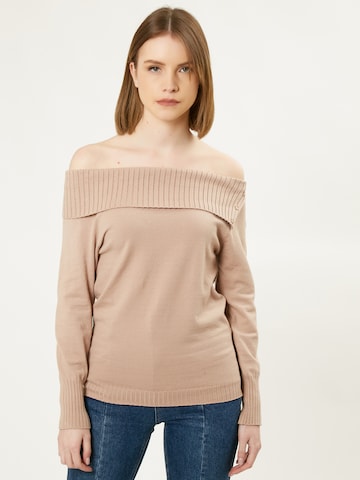 Pullover di Influencer in beige: frontale