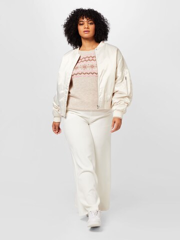 Vero Moda Curve Pullover 'FIFI FAIRISLE' i beige