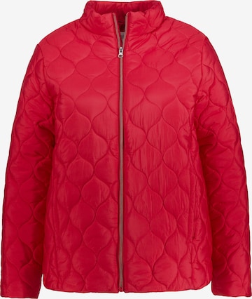 Ulla Popken Between-Season Jacket in Red: front