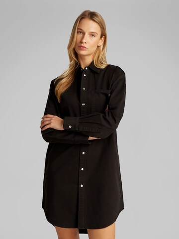 Calvin Klein Jeans Shirt dress in Black: front