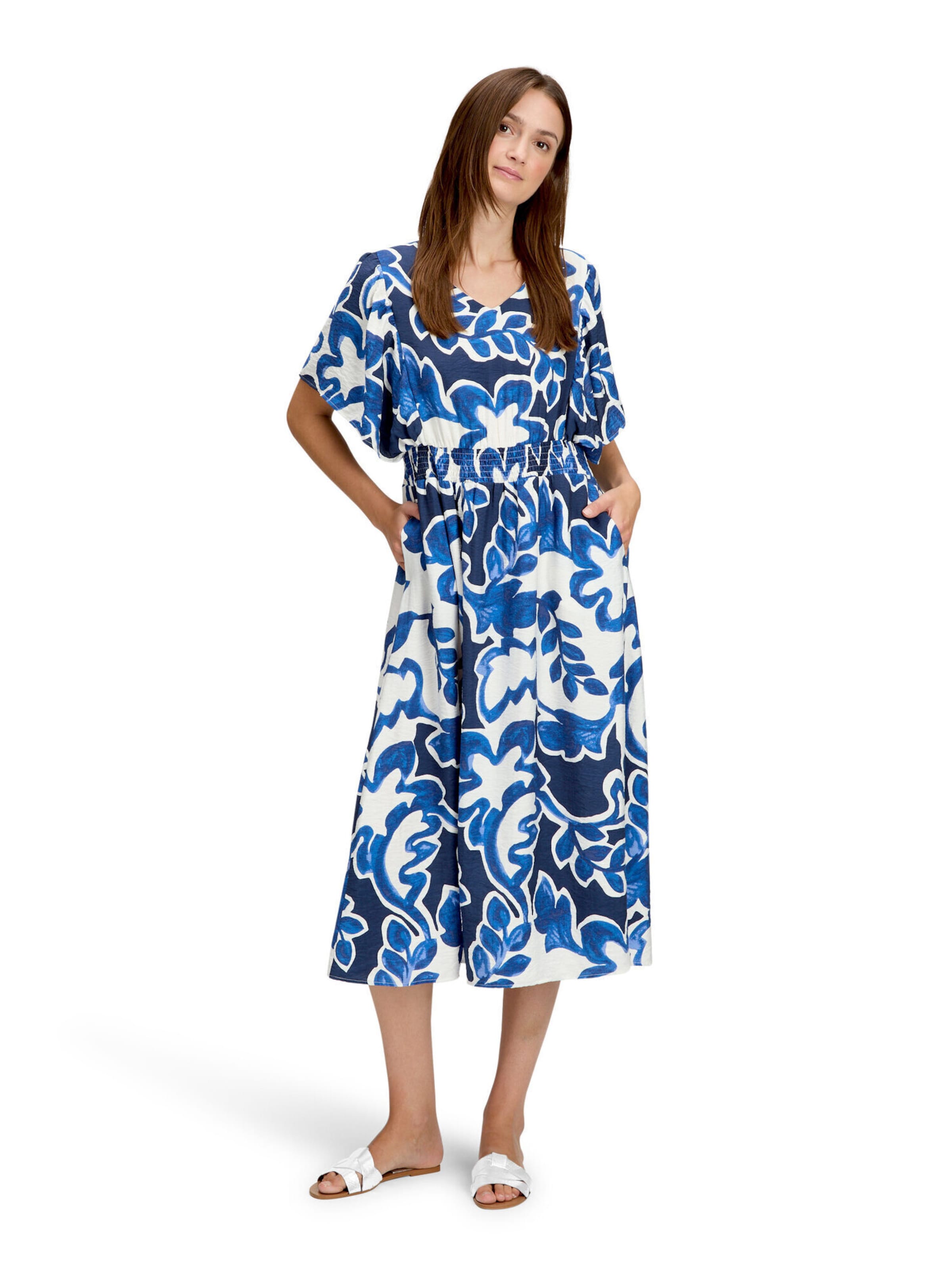 Betty & Co Sommerkleid mit Blumenprint in Weiß