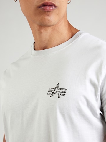ALPHA INDUSTRIES Μπλουζάκι σε γκρι