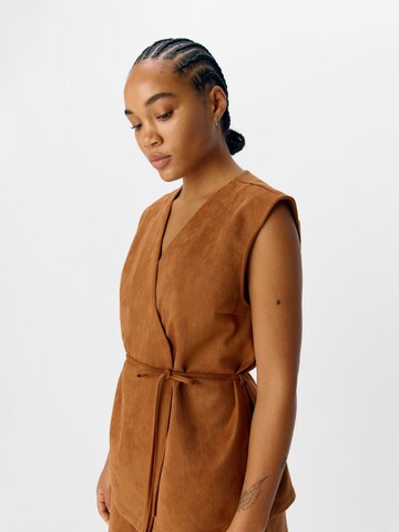 OBJECT Bodywarmer 'OBJSigga' in Bruin