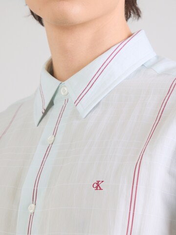 Calvin Klein - Ajuste confortable Camisa en azul