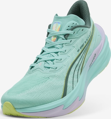 Baskets basses PUMA en vert : devant