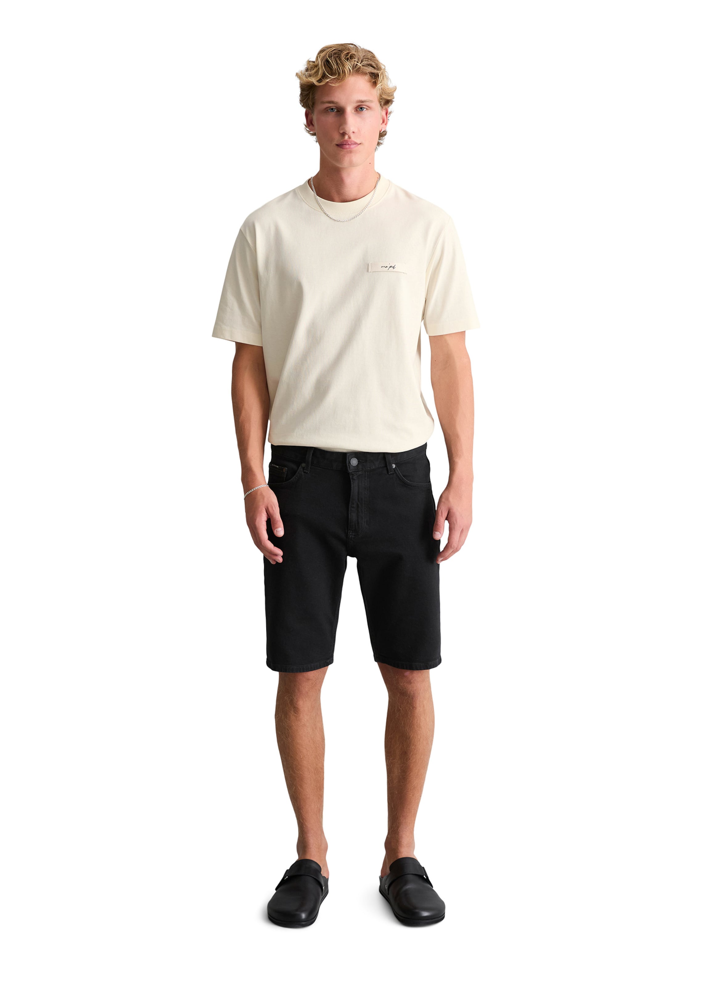 Marc O'Polo DENIM Tapered Trousers in Black: front