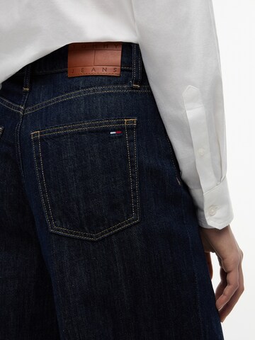 Tommy Jeans Wide leg Jeans 'CLAIRE' in Blue